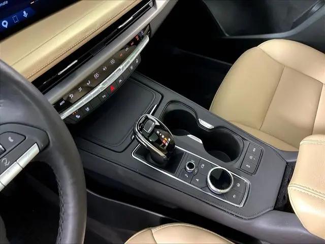 2025 Cadillac XT4 AWD Premium Luxury