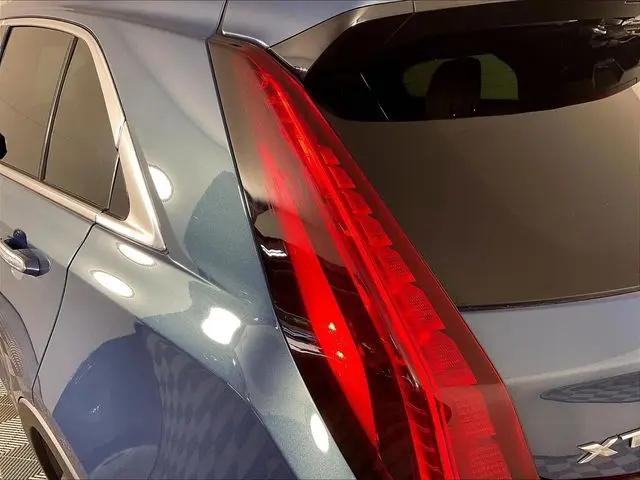 2025 Cadillac XT4 AWD Premium Luxury