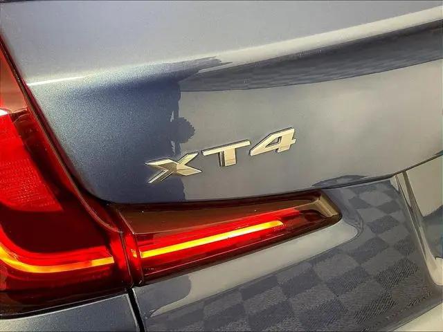 2025 Cadillac XT4 AWD Premium Luxury