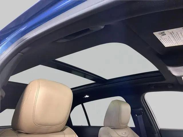 2025 Cadillac XT4 AWD Premium Luxury