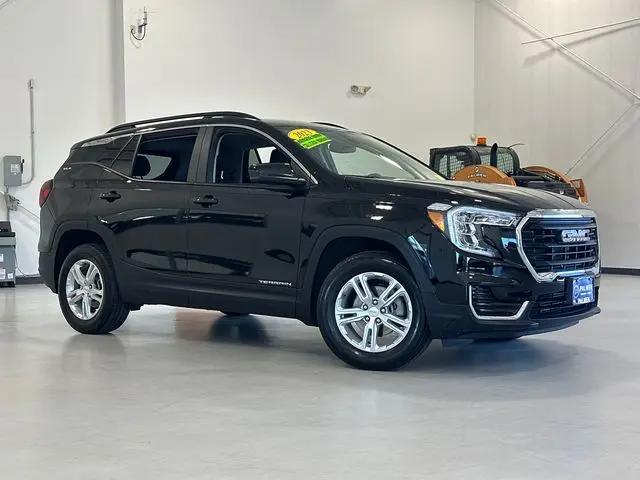 2023 GMC Terrain AWD SLE for sale in Kenosha, WI