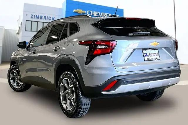 2026 Chevrolet Trax FWD LT