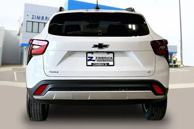 2026 Chevrolet Trax FWD LT