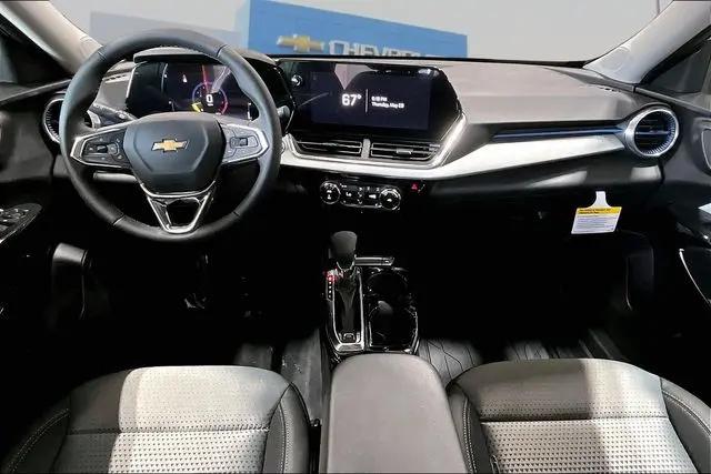 2026 Chevrolet Trax FWD LT