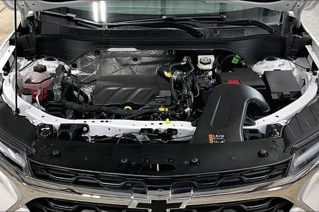 2026 Chevrolet Trax FWD LT