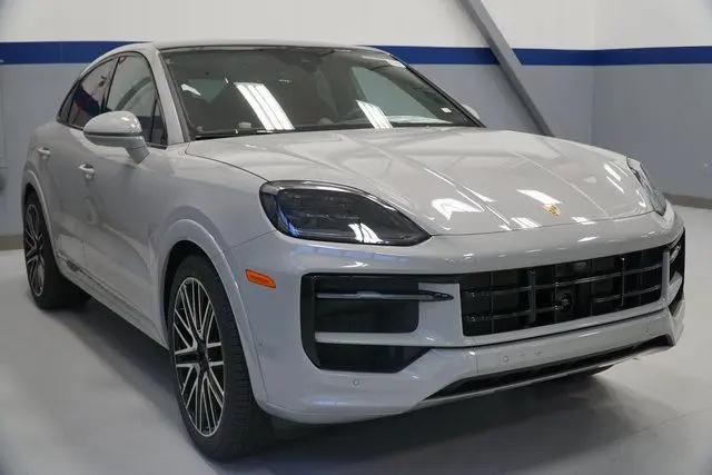 2026 Porsche Cayenne GTS