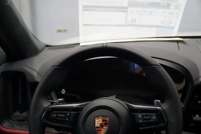 2026 Porsche Cayenne GTS