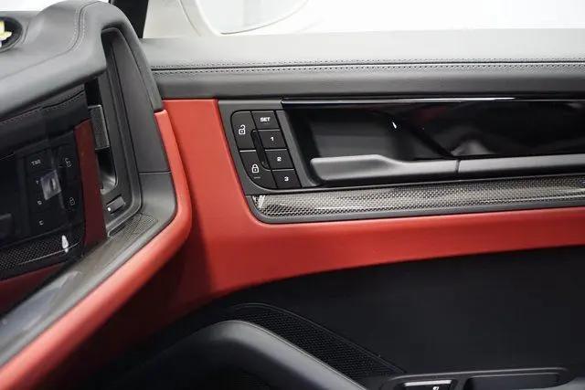 2026 Porsche Cayenne GTS