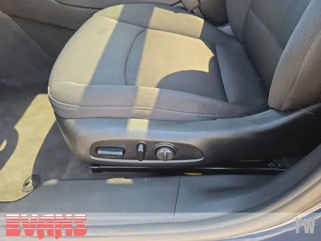 2021 Chevrolet Malibu FWD LT
