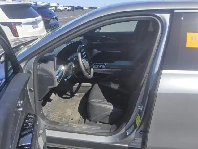 2025 Cadillac iQ Luxury 2 RWD