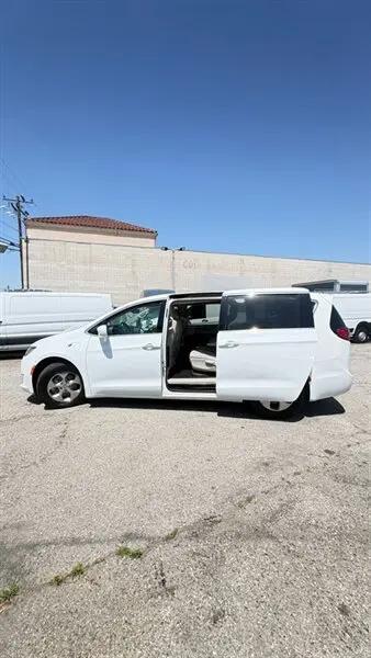 2019 Chrysler Pacifica Hybrid Touring Plus