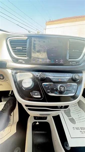2019 Chrysler Pacifica Hybrid Touring Plus