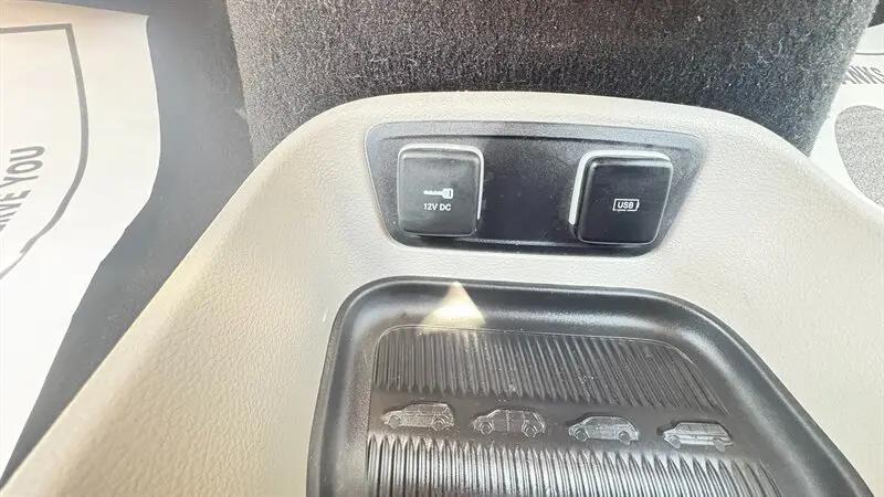 2019 Chrysler Pacifica Hybrid Touring Plus