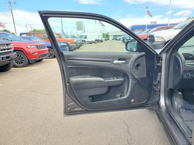 2016 Chrysler 300 300S