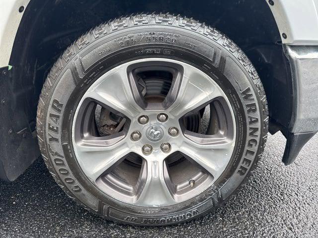 2020 RAM 1500 Laramie Crew Cab 4x4 57 Box 2020 RAM 1500 Laramie Crew Cab 4x4 57 Box