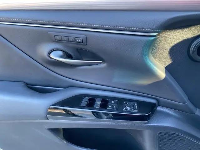 2022 Lexus ES 350 F SPORT
