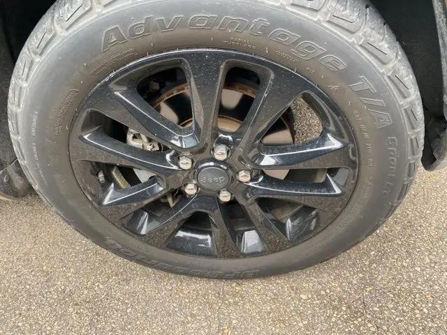 2017 Jeep Grand Cherokee Altitude 4x2