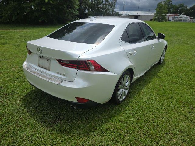 2016 Lexus IS 200t 200t