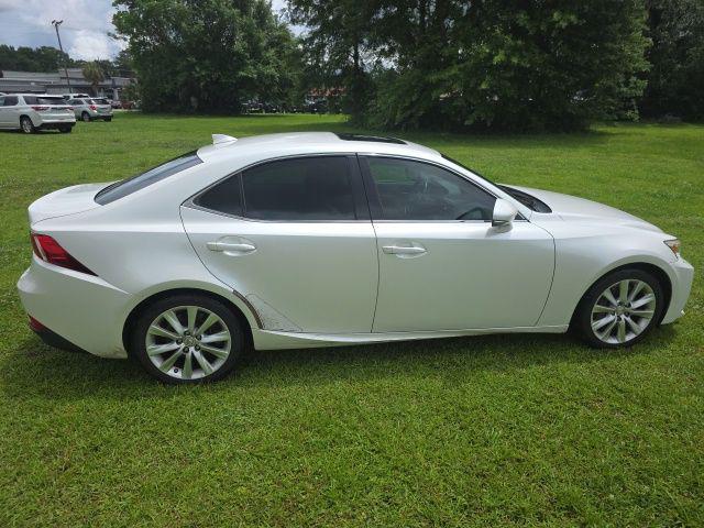 2016 Lexus IS 200t 200t