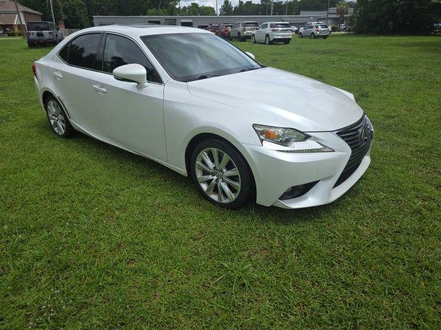 2016 Lexus IS 200t 200t