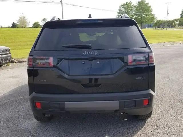 2026 Jeep Cherokee Laredo 4x4