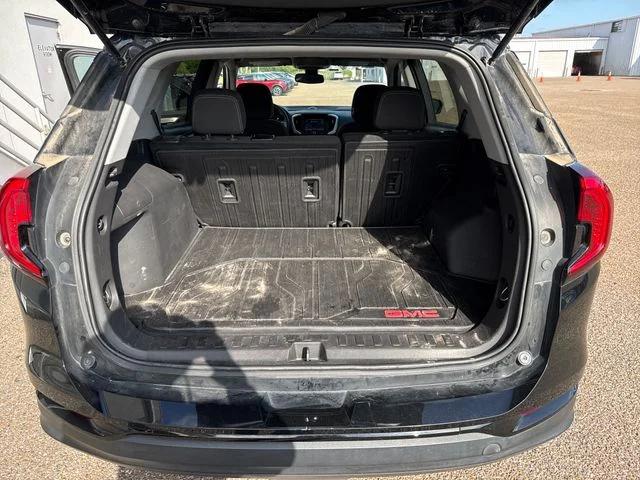 2024 GMC Terrain FWD SLE