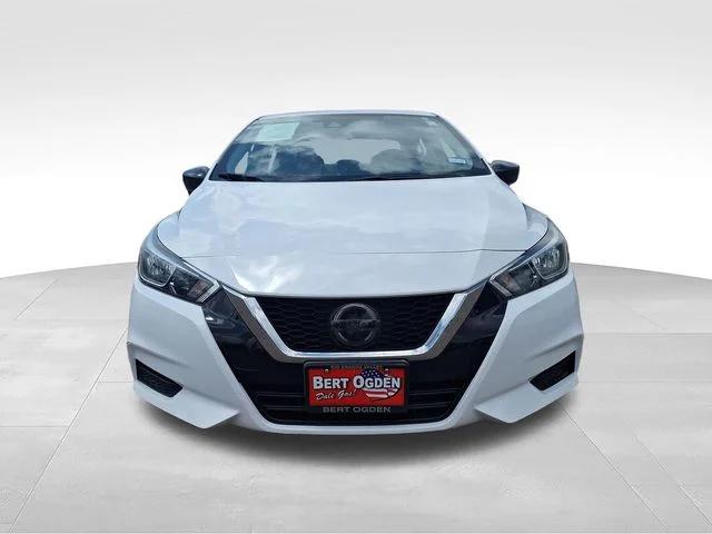 2020 Nissan Versa S Xtronic CVT