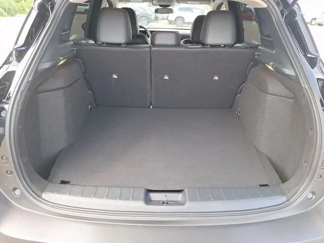 2025 Nissan Kicks SR Intelligent AWD