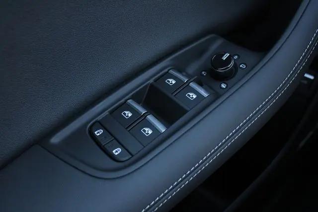 2026 Audi Q8 Premium Plus 55 TFSI quattro Tiptronic