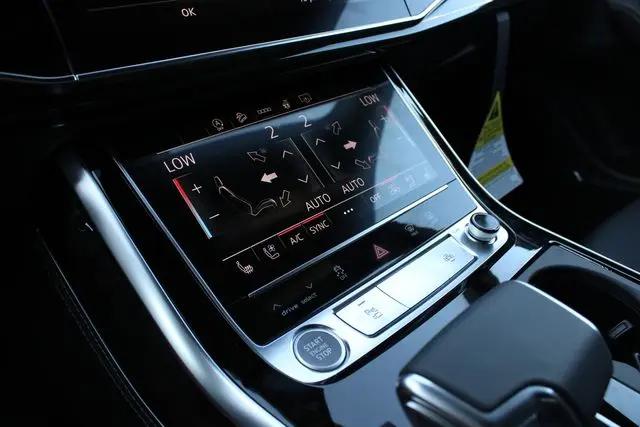 2026 Audi Q8 Premium Plus 55 TFSI quattro Tiptronic