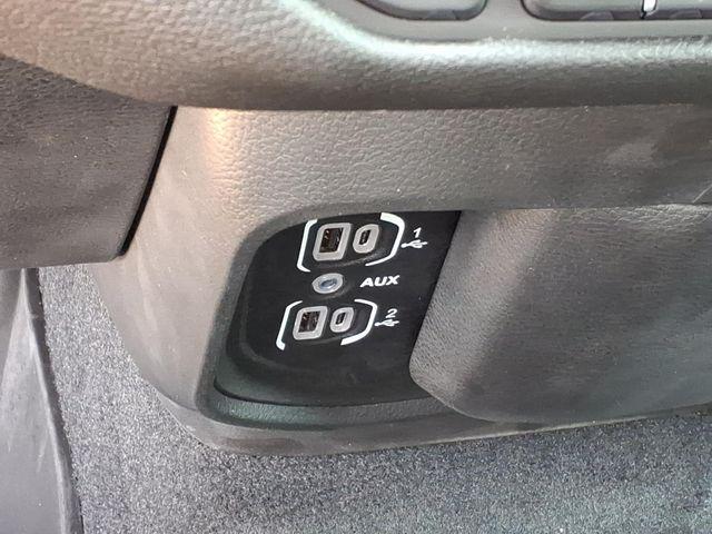 2026 Ram 1500 Warlock Crew Cab 4x4 5'7" Box