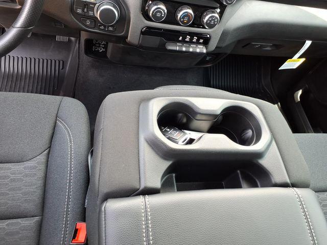 2026 Ram 1500 Warlock Crew Cab 4x4 5'7" Box