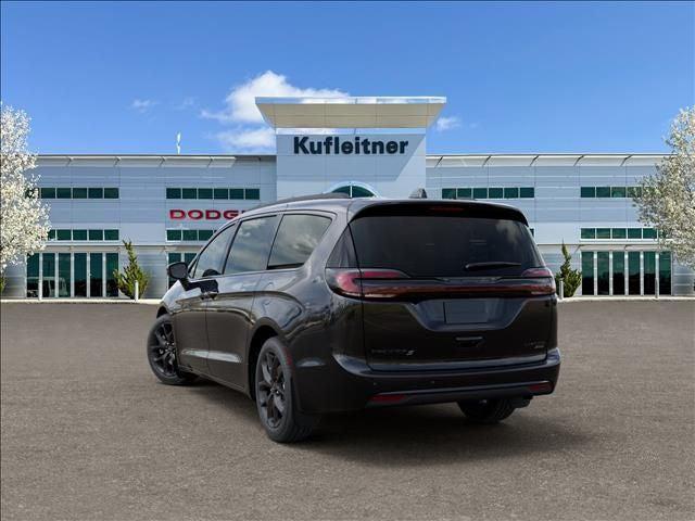2027 Chrysler Pacifica PACIFICA LIMITED AWD