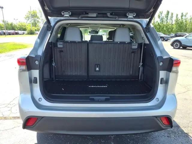 2020 Toyota Highlander Hybrid XLE