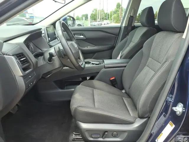 2025 Nissan Rogue SV FWD