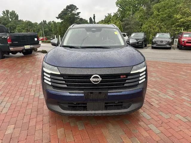2025 Nissan Kicks SR FWD