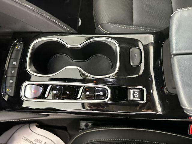 2023 Buick Envision Essence AWD