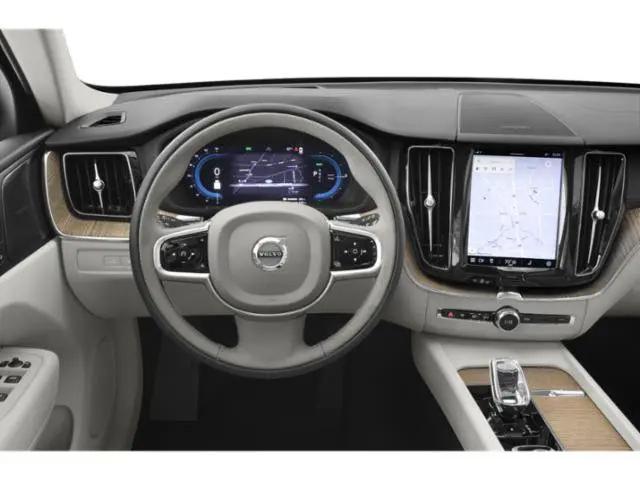 2024 Volvo XC60 Recharge T8 Plus Dark Theme