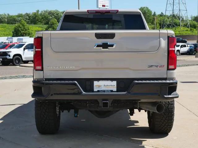 2026 Chevrolet Silverado 2500HD Crew Cab, Standard Bed, XR2, 4WD