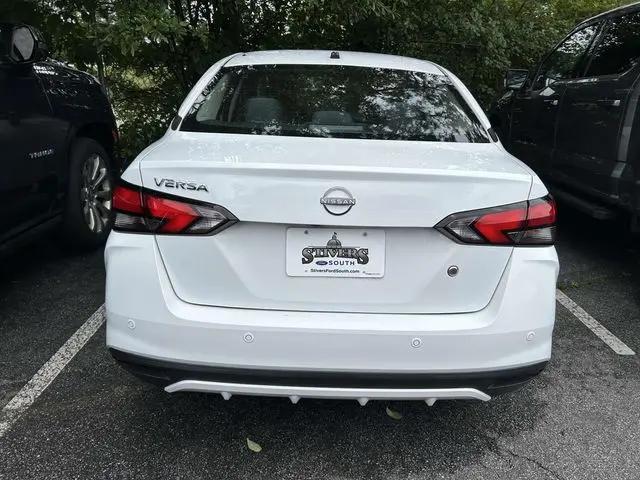 2024 Nissan Versa 1.6 S