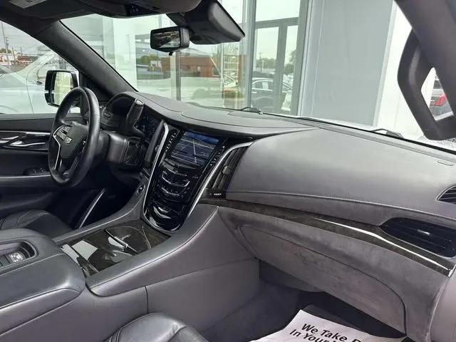 2020 Cadillac Escalade 4WD Platinum