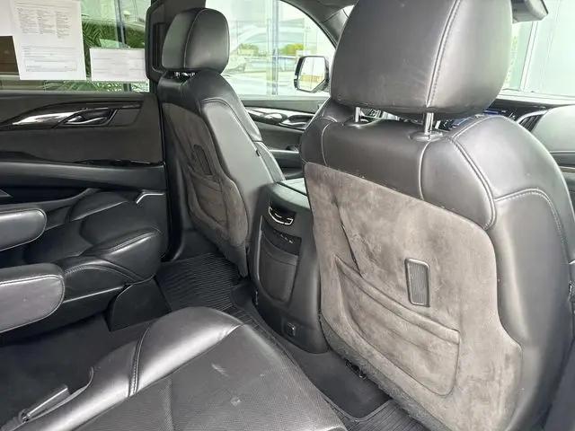 2020 Cadillac Escalade 4WD Platinum