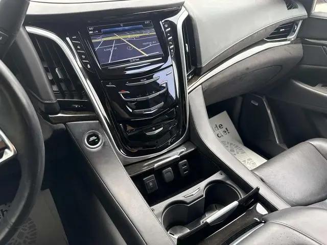 2020 Cadillac Escalade 4WD Platinum