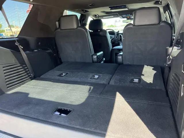 2020 Cadillac Escalade 4WD Platinum