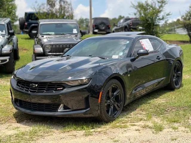 2023 Chevrolet Camaro RWD Coupe 2LT