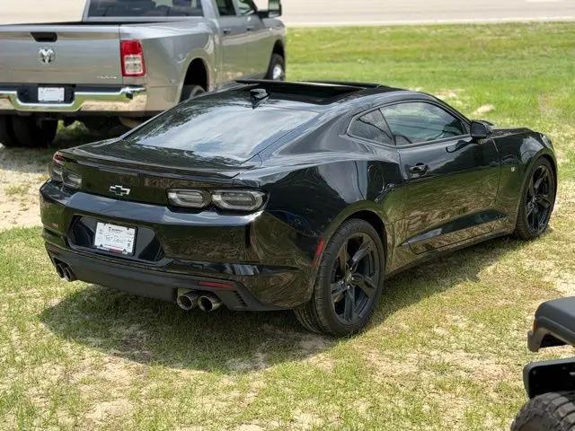 2023 Chevrolet Camaro RWD Coupe 2LT