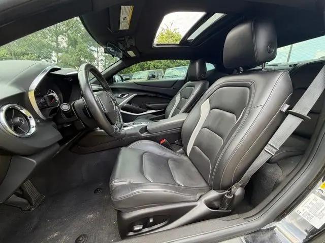 2023 Chevrolet Camaro RWD Coupe 2LT