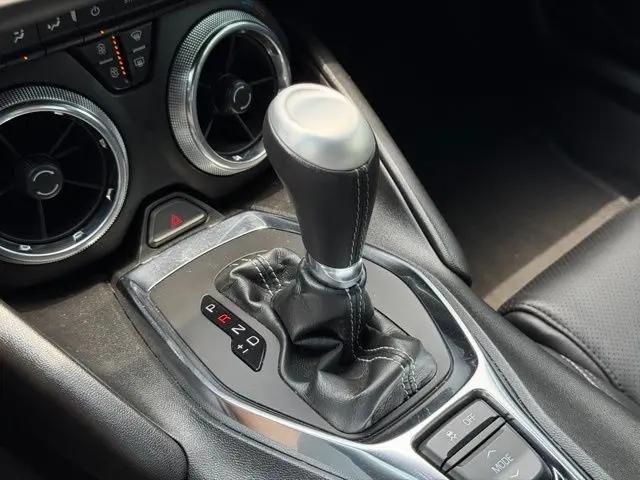 2023 Chevrolet Camaro RWD Coupe 2LT