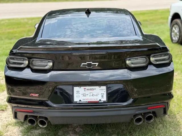 2023 Chevrolet Camaro RWD Coupe 2LT