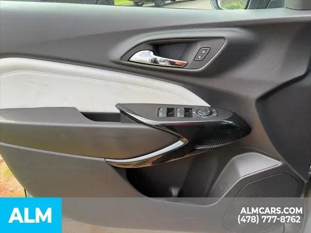 2025 Chevrolet Trax FWD LT